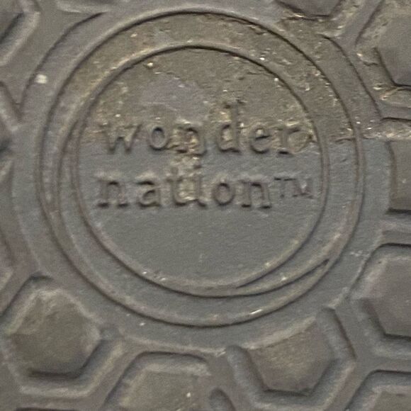 Wonder Nation Unisex Black White Flip Flop Sandals Toddler Size 7/8 - Picture 8 of 11